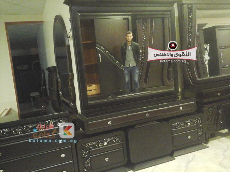 منتج غرف نوم جرار مودرن 2025